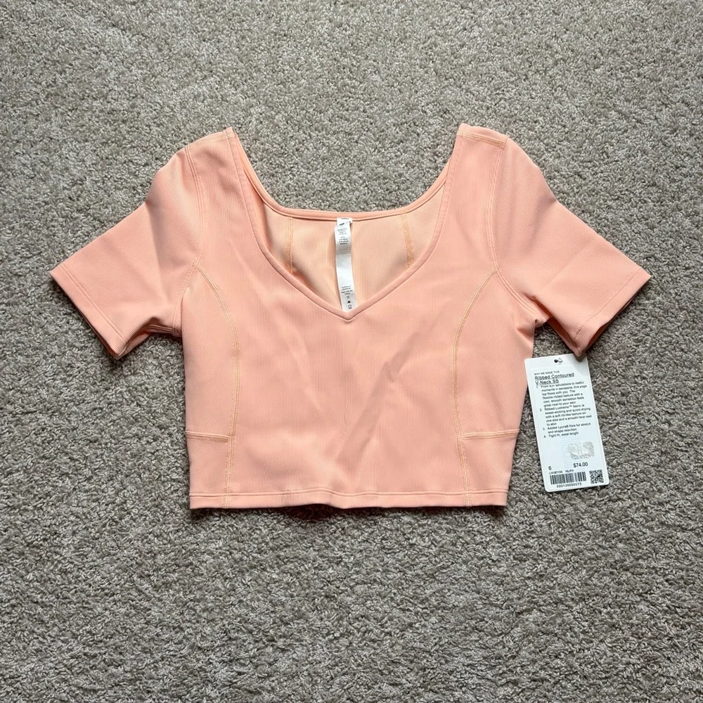 Lululemon Ribbed Contoured V-Neck Short Sleeve